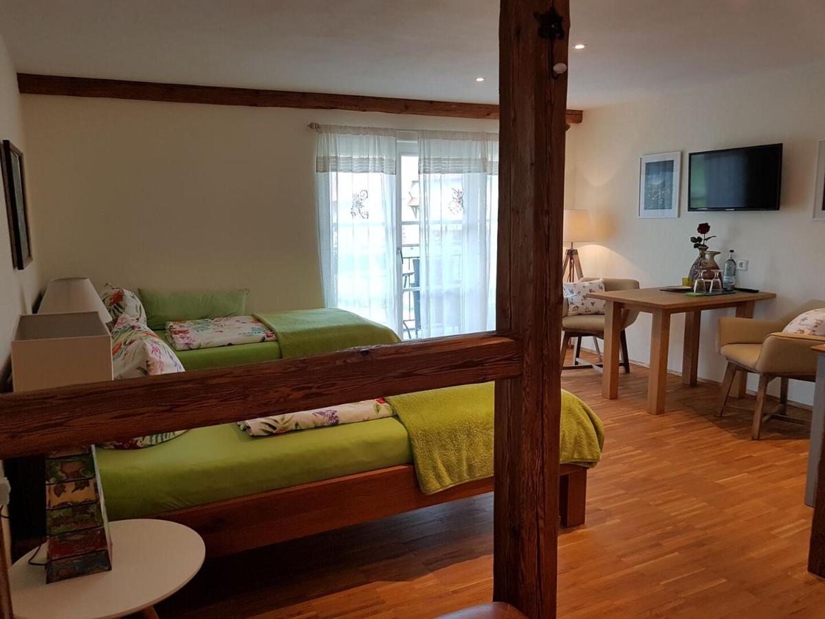 Hotel Landgut Apfelrose FDH Esterno foto