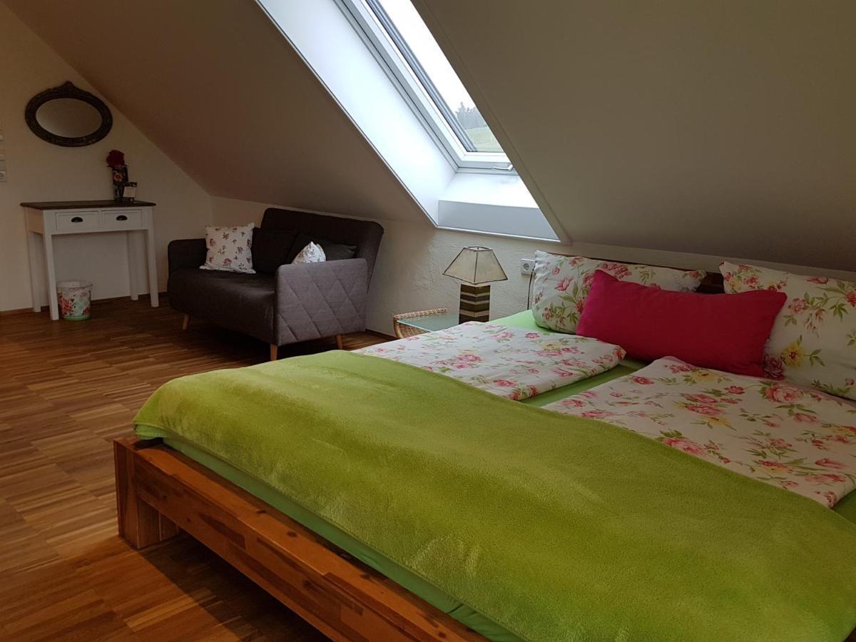 Hotel Landgut Apfelrose FDH Esterno foto