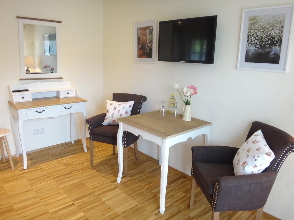 Hotel Landgut Apfelrose FDH Esterno foto