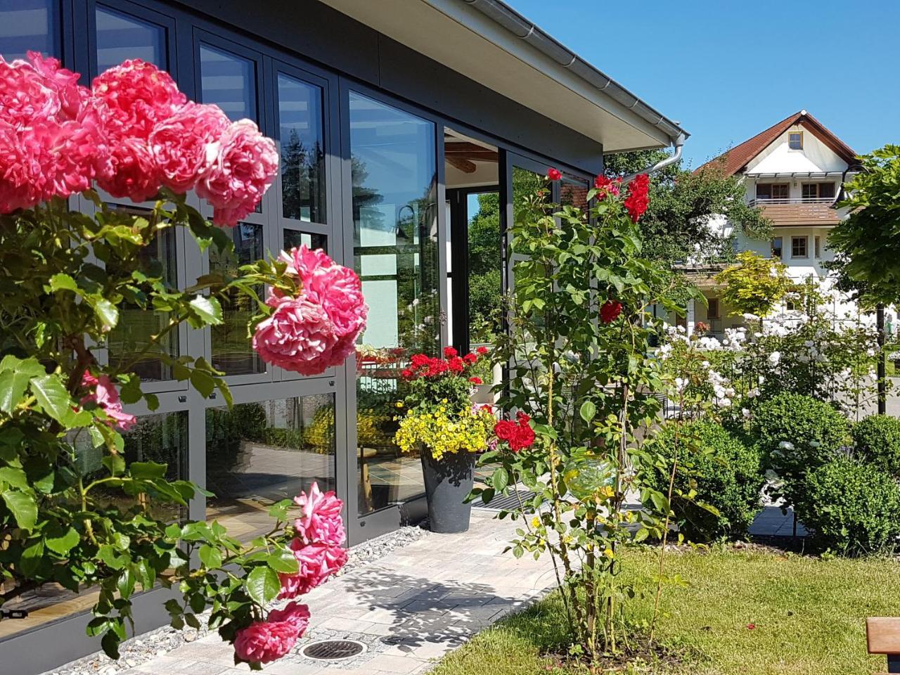Hotel Landgut Apfelrose FDH Esterno foto