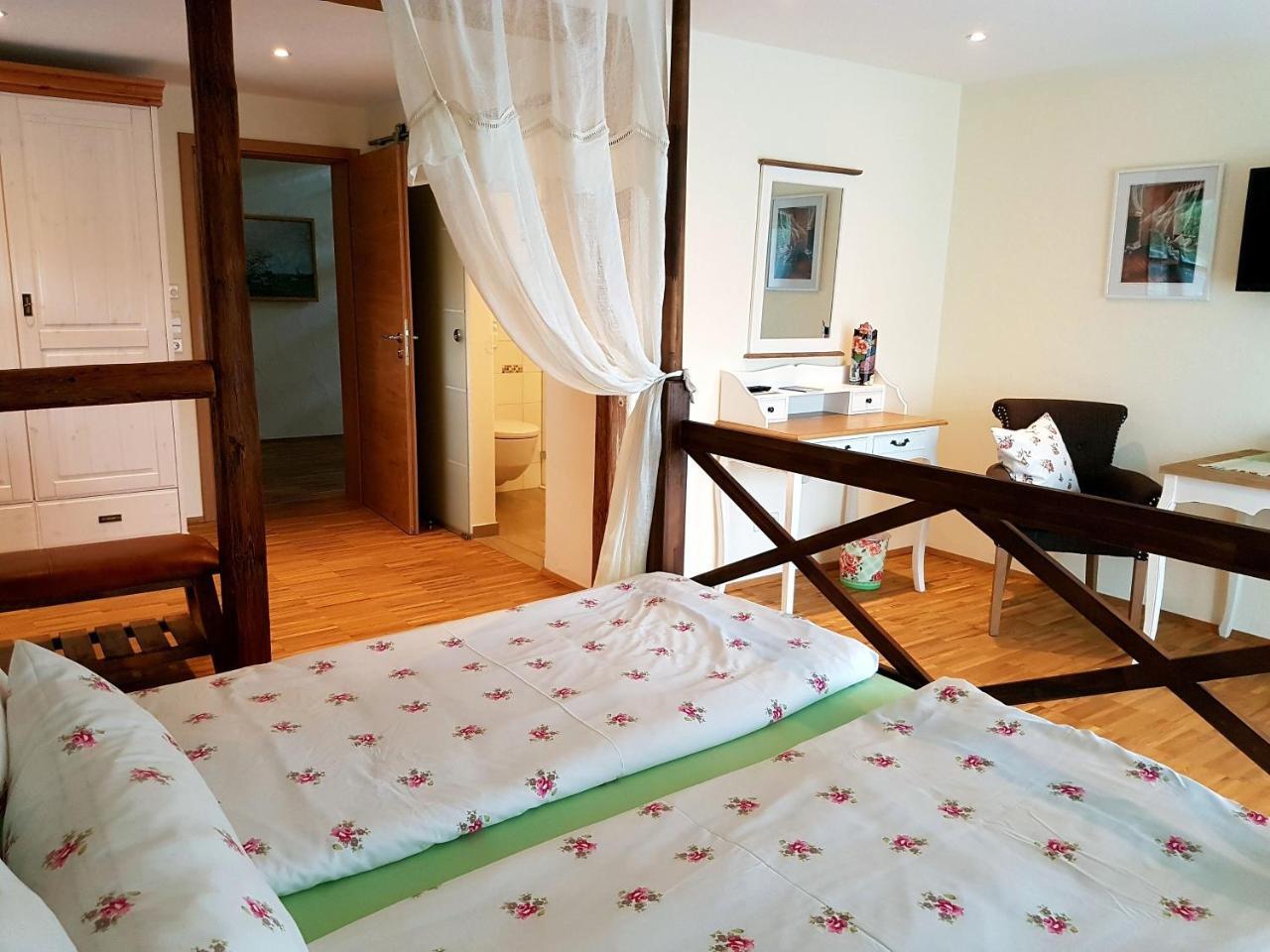 Hotel Landgut Apfelrose FDH Esterno foto